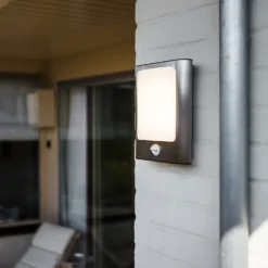 Lutec Face 13W LED PIR Outdoor Wall Light - Stainless Steel -Lighting Shop 12819285 1504952877278859