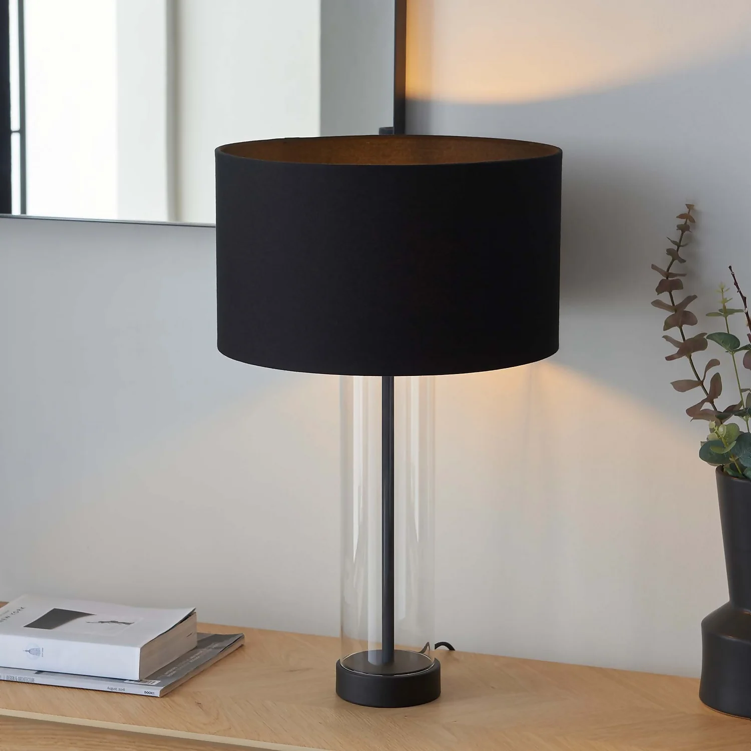 Gills Table Lamp - Black 3 Gills Table Lamp - Black